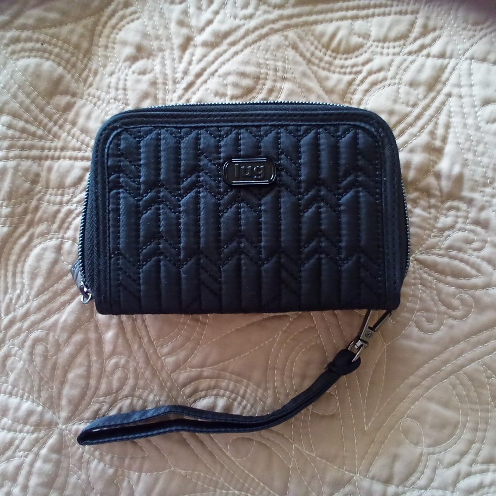 Lug wallet